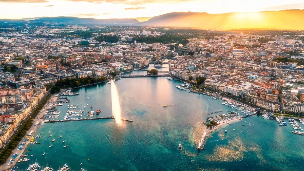 Swiss Shelf Company to SRO Neobank in 60 Days